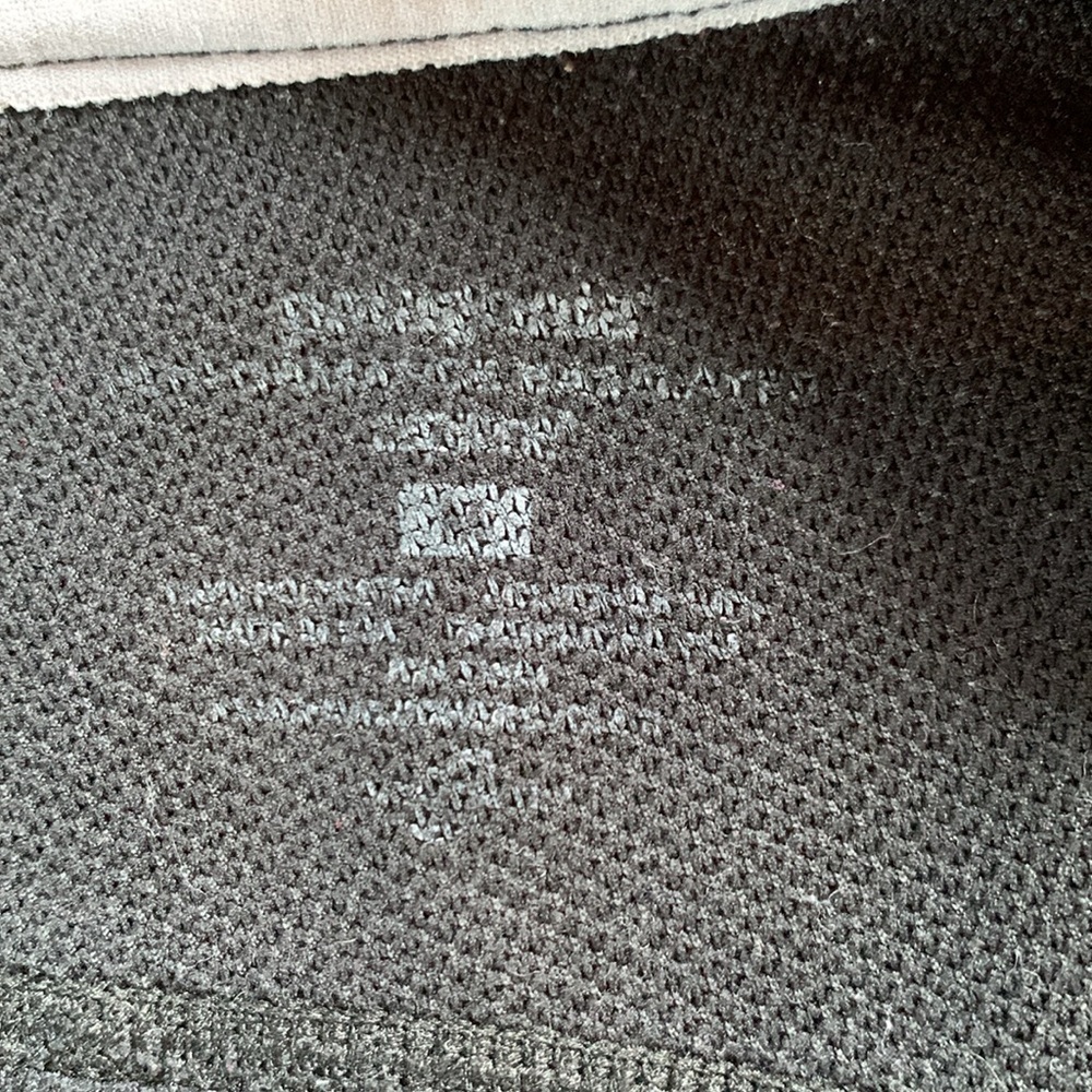 Patagonia sz M black long sleeve base layer shirt - Picture 4 of 4